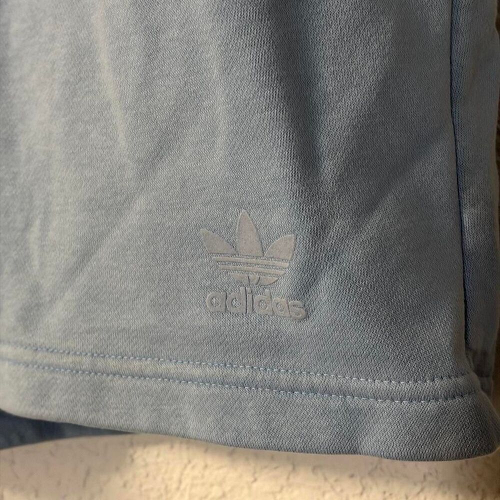 Adidas Men's light Blue sweat Athletic Casual Shorts Fleece lined 9'' inseam - Picture 2 of 7